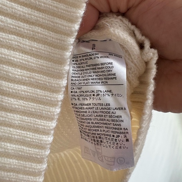 Banana Republic cream Keyhole Open Back Bow Tie knitted Crewneck Sweater Small - Picture 6 of 9